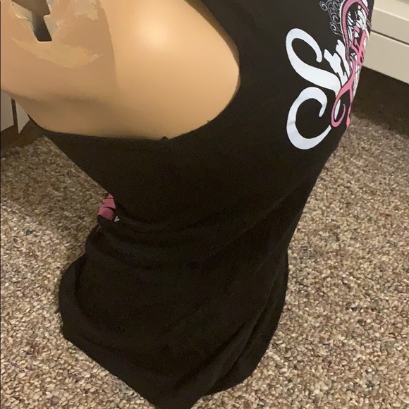 Tank - Picture 4 of 7